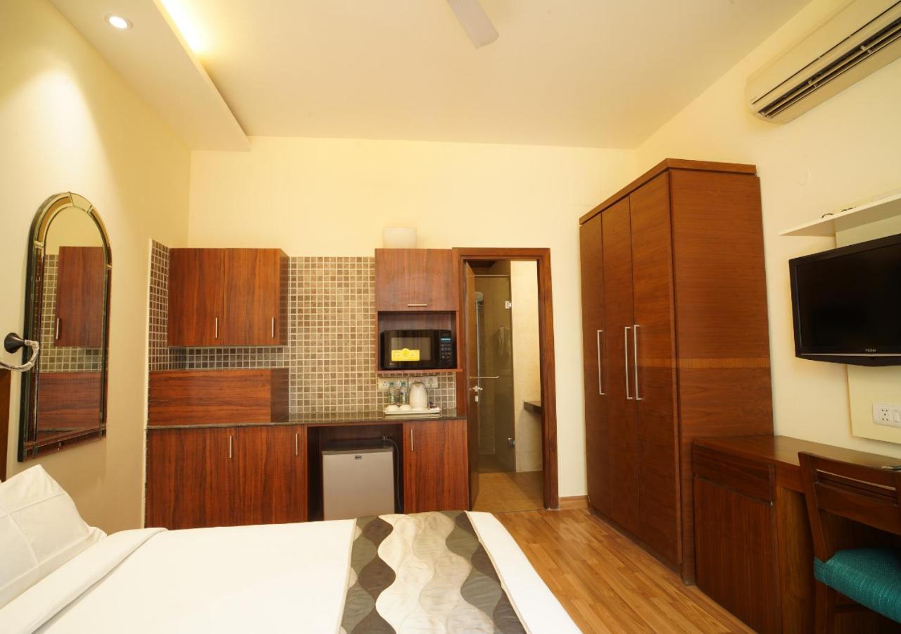 Uds Villa Scandinavian B&B - Next To Vfs New Delhi Eksteriør bilde