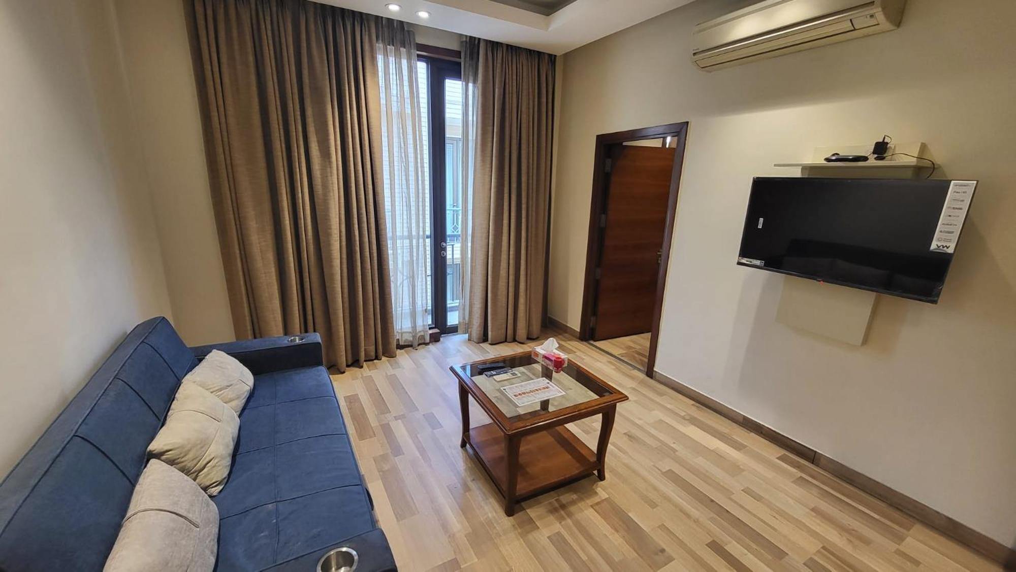 Uds Villa Scandinavian B&B - Next To Vfs New Delhi Eksteriør bilde